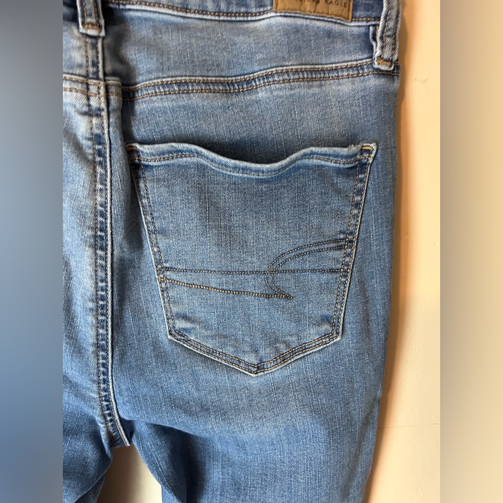American Eagle Super High-Rise Jegging Medium Wash Skinny Jean Size 4 S - Picture 8 of 16